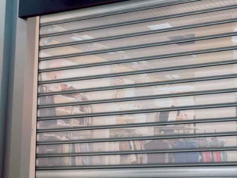 Manutenzione e riparazione serrande per box e garage
