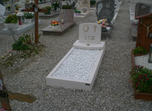 eb5e5d8d027cf3d672422bcaf17a4b56