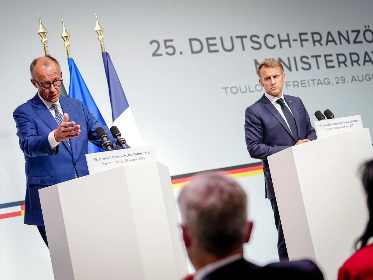 Macron and Merz meet in Toulon Macron and Merz meet in Toulon