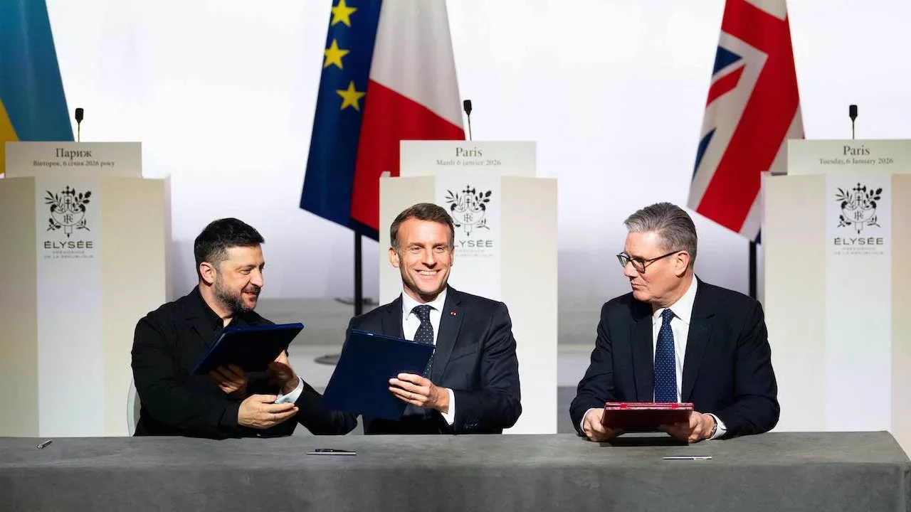 ucraina-parigi-6-gen-2026-macron-starmer-e-zelensky.webp