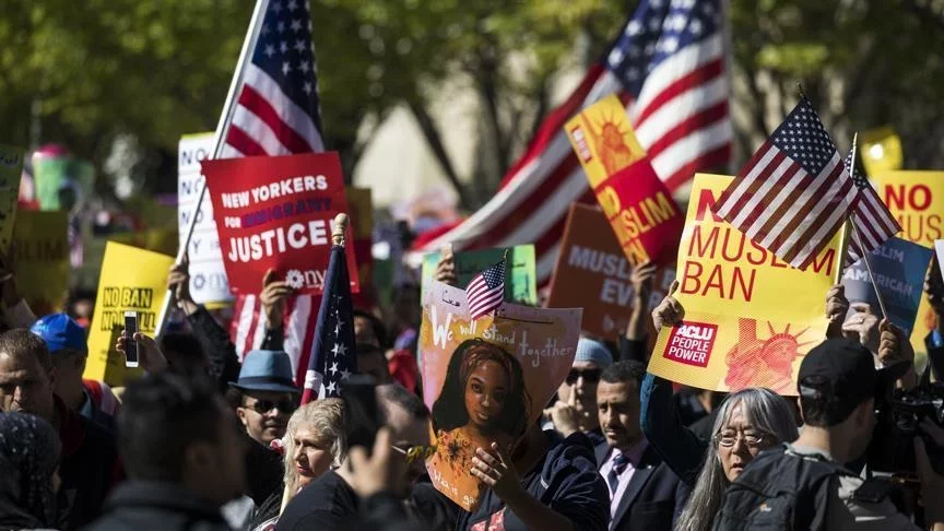 Stati Uniti, si allarga la faglia tra Casa Bianca e musulmani americani