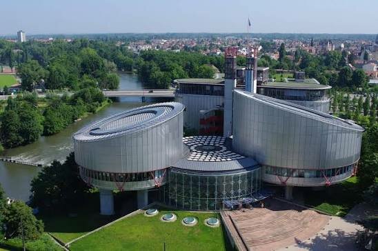 Testimoni di Geova, Strasburgo condanna l'Italia: ma chi vince davvero?