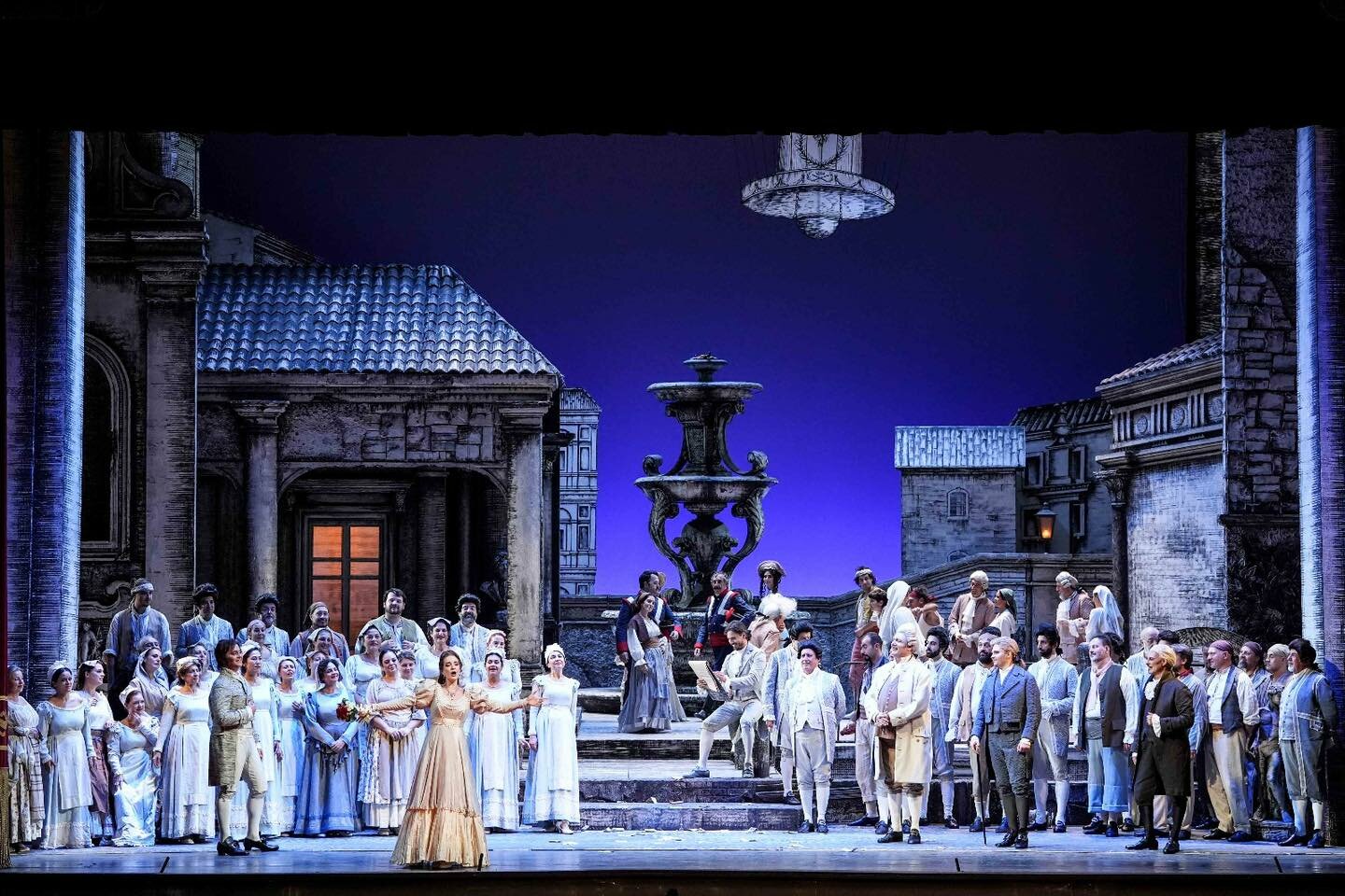 Don Pasquale al Bellini con l’eredità gioiosa di Ugo Gregoretti