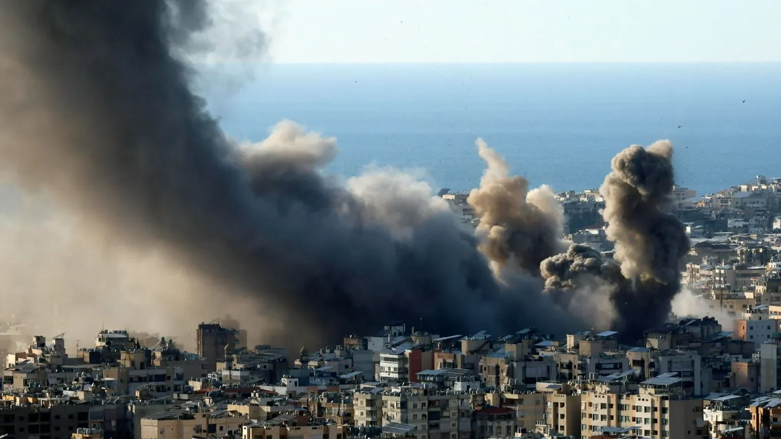 La guerra americana all'Iran, tra teorie d'invasione e tentazioni di fuga