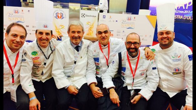 napoli fiera oltremare con raguni.jpeg napoli fiera oltremare con raguni.jpeg