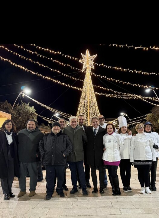 piazza garibaldi noci takeawaypugliacom sindaco francesco intini.jpeg piazza garibaldi noci takeawaypugliacom sindaco francesco intini.jpeg
