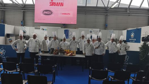 cica-e takeawaypuglia apertura tinneria fiera.jpeg
