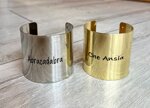 bracciale-bangle-fascia-alta-personalizzabile-con-nomi-scritte-a-piacere