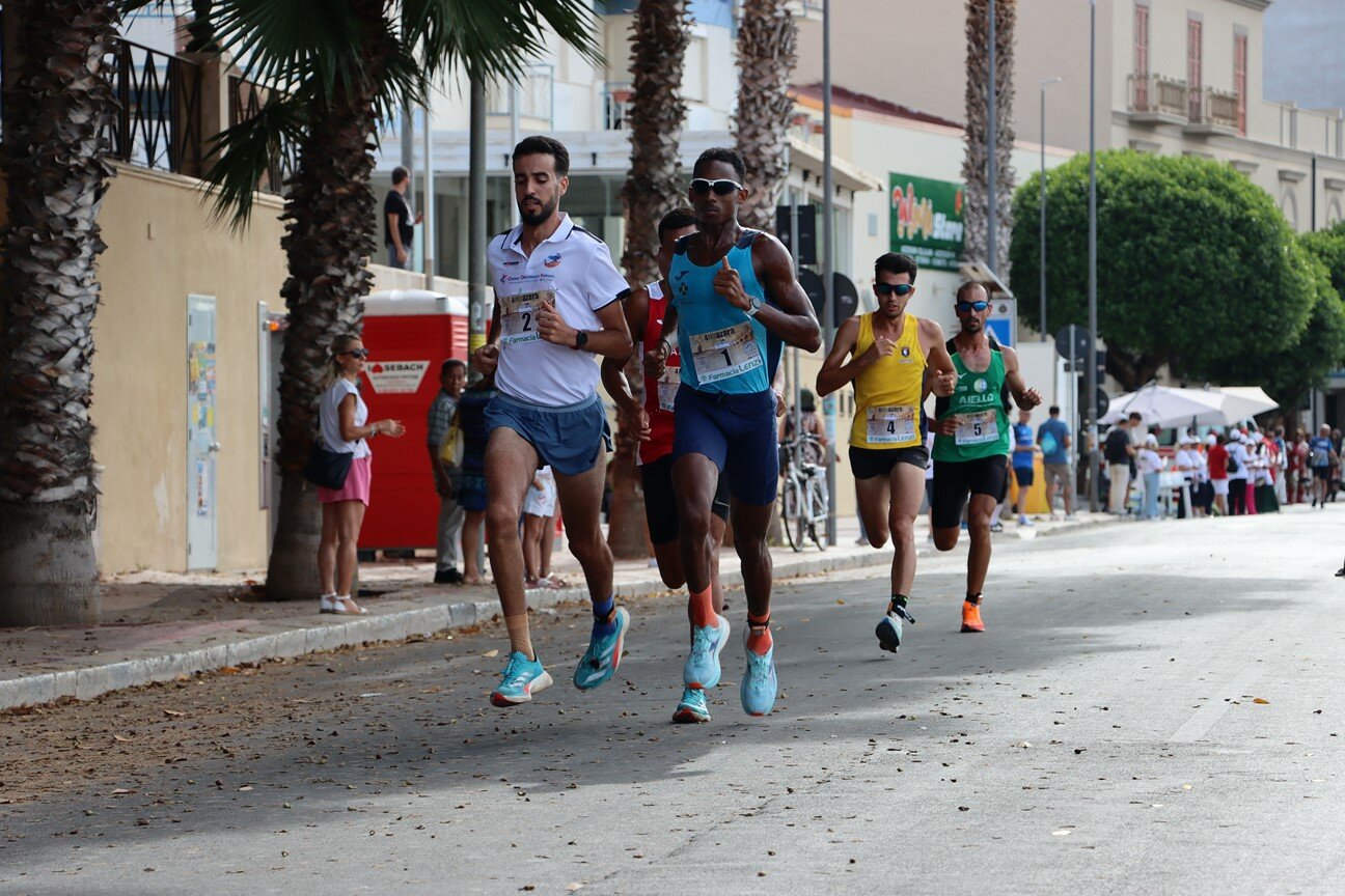 plotone-dei-primi.jpeg plotone-dei-primi.jpeg