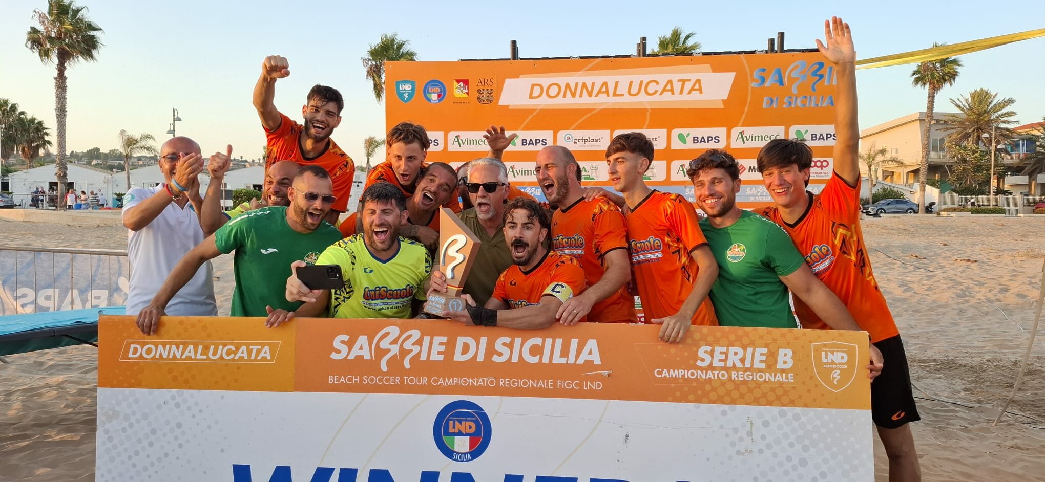 uniscuolevittoria3.jpeg