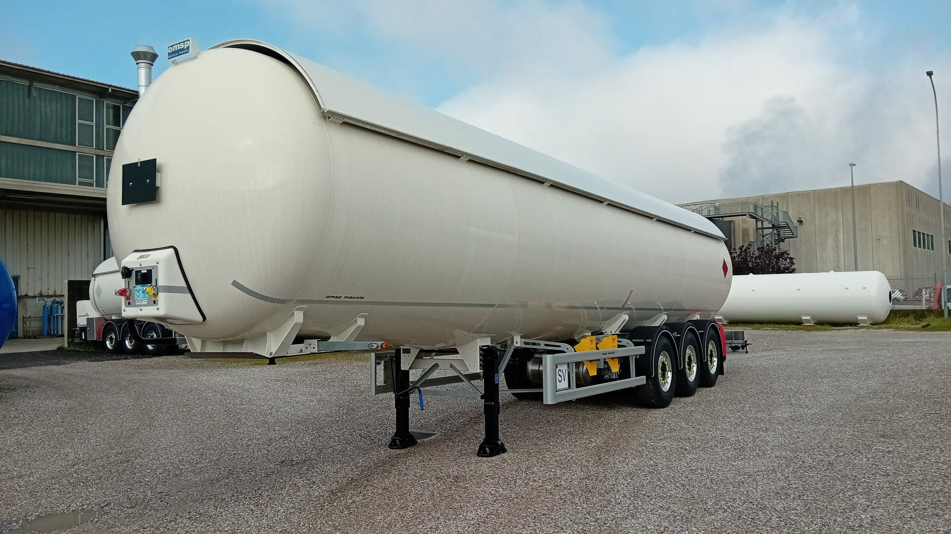 OMSP MACOLA - SEMIRIMORCHIO CISTERNA ADR PER GPL PRIMARIO