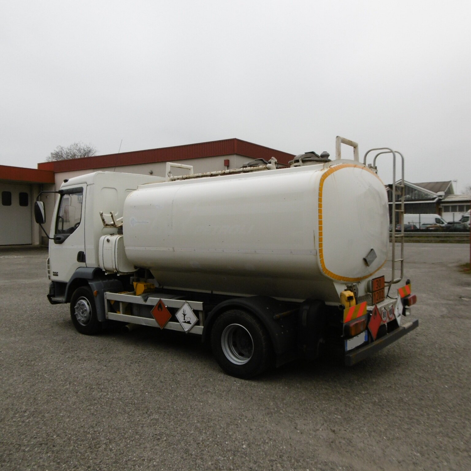 p1000146.jpeg p1000146.jpeg