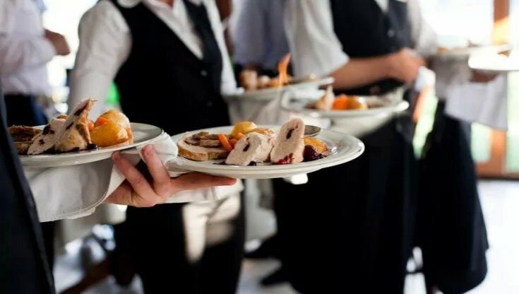 Assunzioni, turismo e ristoranti trainano le richieste delle aziende Assunzioni, turismo e ristoranti trainano le richieste delle aziende