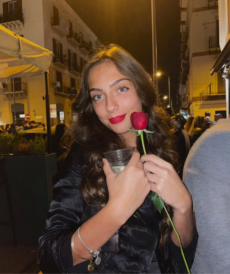 Tragedia durante una laurea: Simona finisce in piscina ma non riemerge Tragedia durante una laurea: Simona finisce in piscina ma non riemerge