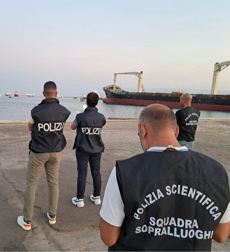 Sbarchi continui, scafisti bloccati: vigila la Polizia di Stato
