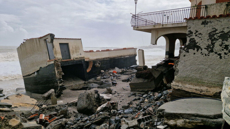 Il M5S grida allo scandalo: Il Governo impugna i fondi per i danni del Ciclone