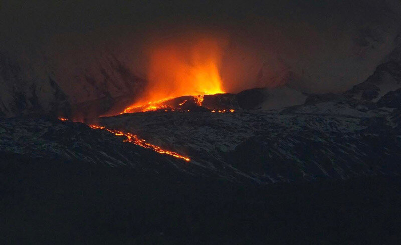 Etna: frattura a quota 2.100, la colata intorno ai 1.500 metri