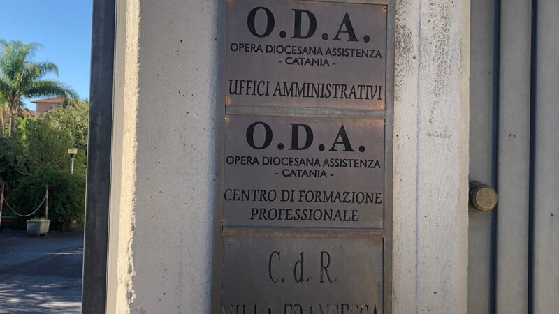 Oda, 16 dipendenti della Formazione licenziati con 15 mensilitá arretrate Oda, 16 dipendenti della Formazione licenziati con 15 mensilitá arretrate