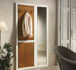 pannello%20da%20ingresso%20laccato%20bianco%20con%203%20ganci,%20specchio.jpeg