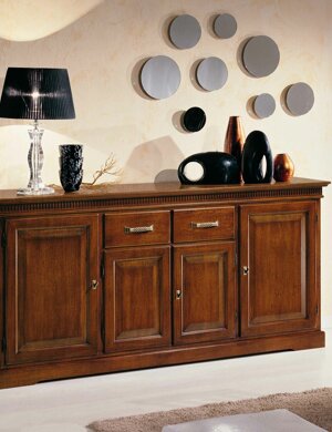 credenza%20con%20piedi.jpeg