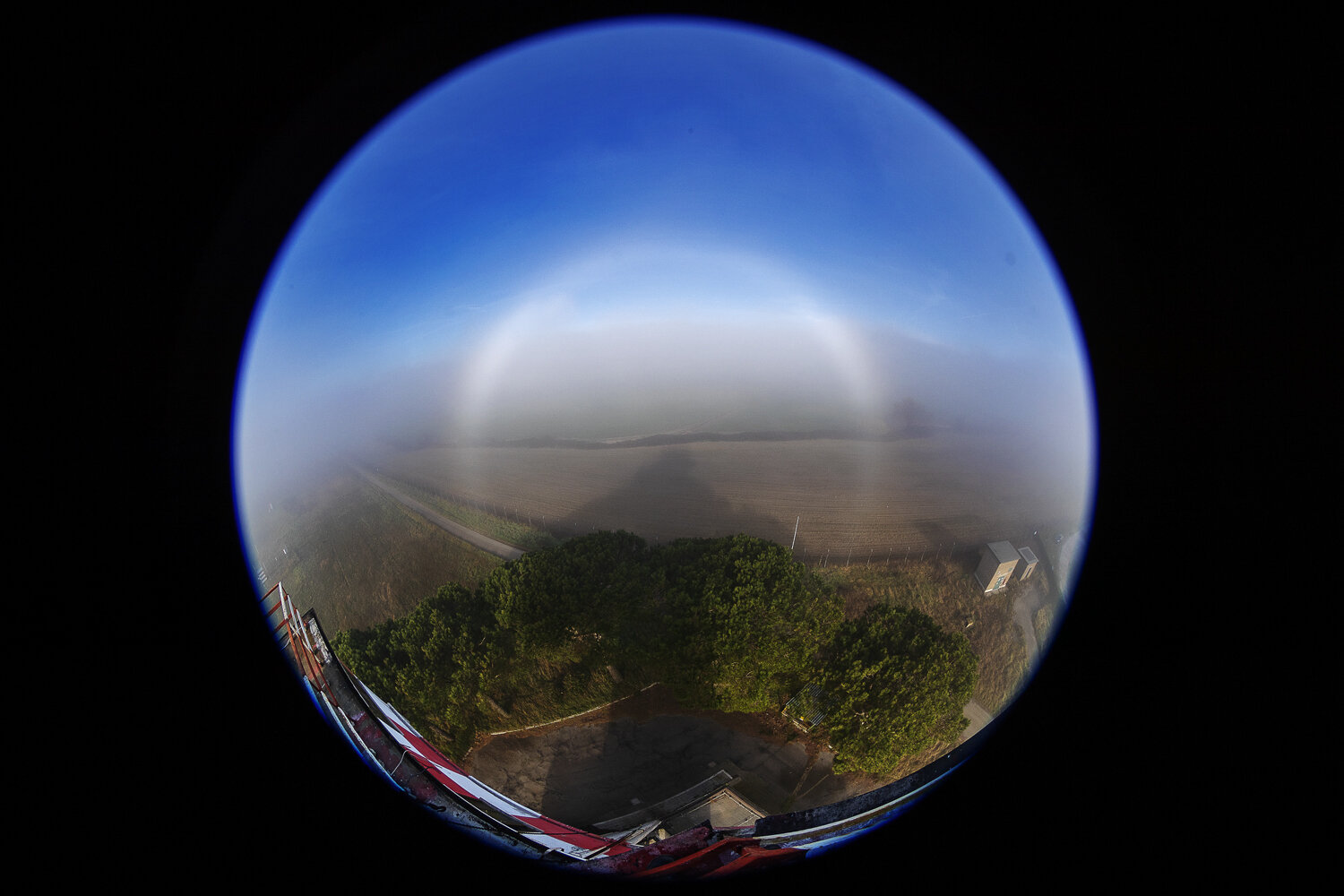 fogbow2.jpeg fogbow2.jpeg