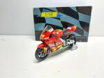 honda-rc211v-motogp-2006-24-toni-elias-112-altaya-difetto