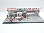 diorama-box-garage-audi-r8-winner-24h-le-mans-2004-143-artigianale