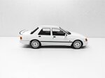 ford-sierra-cosworth-bianco-del-1988-118-mcg