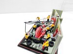 diorama-pit-stop-ferrari-641-f1-1-a-prost-formula-1-1990-143-artigianale