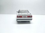 mercedes-benz-w124-bianco-tuning-del-1986-118-mcg