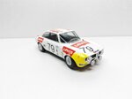 alfa-romeo-1300-gta-24h-di-spa-del-1971-118-minichamps