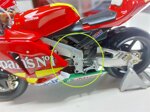honda-rc211v-motogp-2006-24-toni-elias-112-altaya-difetto