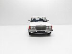 mercedes-benz-230e-w123-bianco-del-1975-118-artigianale-base-kk-scale