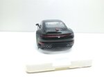 porsche-911-992-carrera-4s-nero-del-2019-118-minichamps