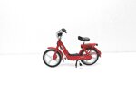 motorino-vespa-piaggio-ciao-rosso-del-1985-110-kk-scale-serie-50cc-legends