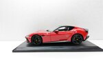 ferrari-12cilindri-rosso-corsa-del-2024-118-polistil