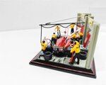 diorama-pit-stop-ferrari-641-f1-1-a-prost-formula-1-1990-143-artigianale