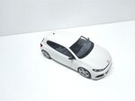 volkswagen-scirocco-3-r-bianco-del-2008-118-ottomobile-limited-999-pcs