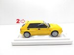 lancia-delta-hf-int-evo-ii-giallo-del-1992-118-laudoracing-limited-349-pcs