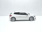 volkswagen-scirocco-3-r-bianco-del-2008-118-ottomobile-limited-999-pcs