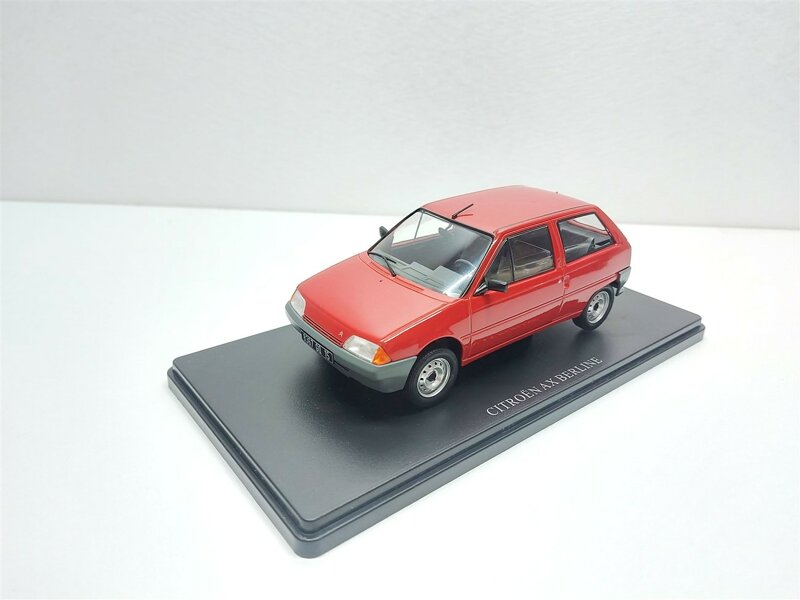 citroen-ax-10-e-berline-rosso-del-1986-124-auto-vintage-centauria