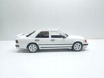 mercedes-benz-w124-bianco-tuning-del-1986-118-mcg