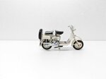 motorino-innocenti-lambretta-125-d-beige-del-1951-112-newray-diecast