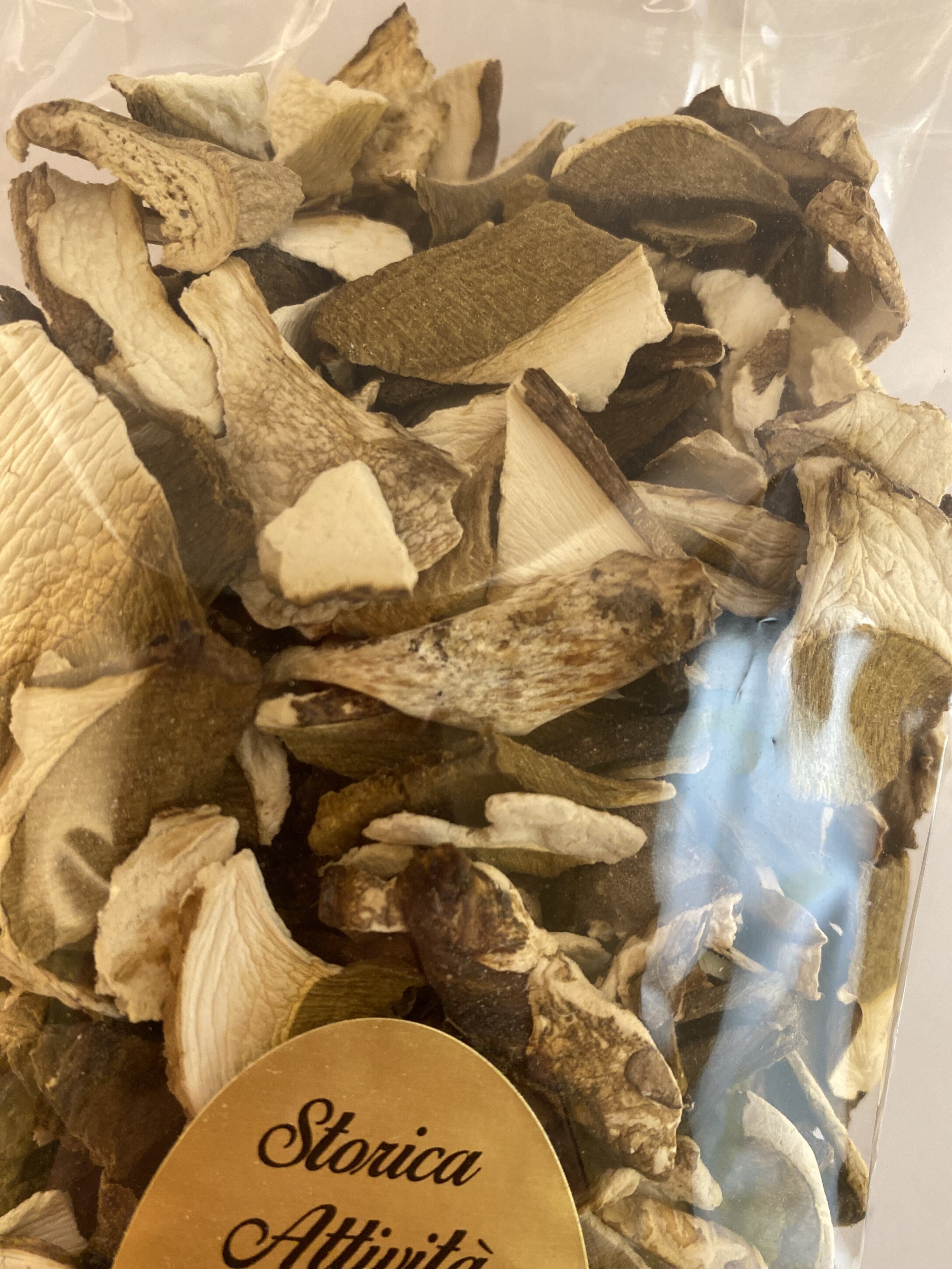 Risotto with our extra-quality dried porcini mushroom crumbs