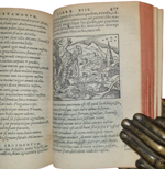 publio-ovidio-nasone-metamorphoseon-libri-xv-ac-breuissimis-in-singulas-qasque-fabulas-argumentis-illustrati-cum-indice-fabularum-copiosissimo-parisiis-apud-hieronymum-de-marnef-1576