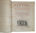 isaac-newton-isaaci-newtoni-equitis-aurati-opuscula-mathematica-philosophica-et-philologica-collegit-partimque-latine-ac-recensuit-joh-castillioneus-jurisconsultus-lausannae-geneve-apud-marcum-michaelem-bousquet-1744