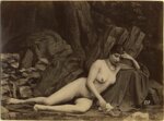 gaudenzio-marconi-1842-1885-fotografia-all-albumina-modella-nuda-con-collana-e-conchiglia-in-un-teatro-di-rocce-parigi-fine-1860