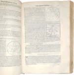 giovanni-pierio-valeriano-bolzone-di-bellune-giovanni-pietro-bolzani-dalle-fosse-ieroglifici-overo-commentari-delle-occulte-significationi-de-gli-egittij-in-venetia-appresso-gio-antonio-e-giacomo-de-franceschi-1602