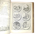 fedro-phaedrus-fabularum-aesopiarum-libri-v-notis-illuistravit-in-usum-serenissimi-principis-nassauii-david-hoogstradamus-amstelaedami-ex-typographia-francisci-halmae-1701