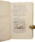 gaetano-cristofioro-volpi-la-libreria-de-volpi-e-la-stamperia-cominiana-illustrate-con-utili-e-curiose-annotazioni-rilegato-con-catalogo-de-libri-cominiani-ancora-vendibili-co-legittimi-loro-prezzi-in-padova-appresso-giuseppe-comino-1756
